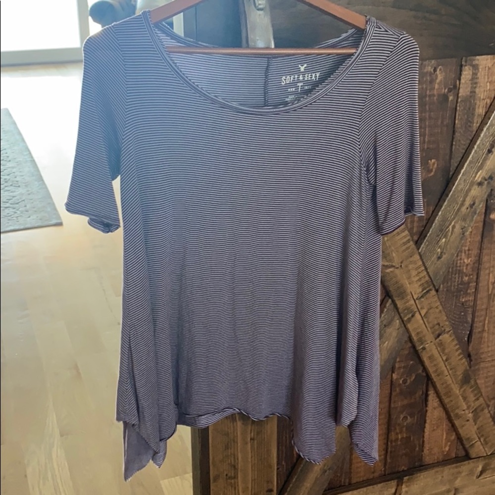 American Eagle striped tee